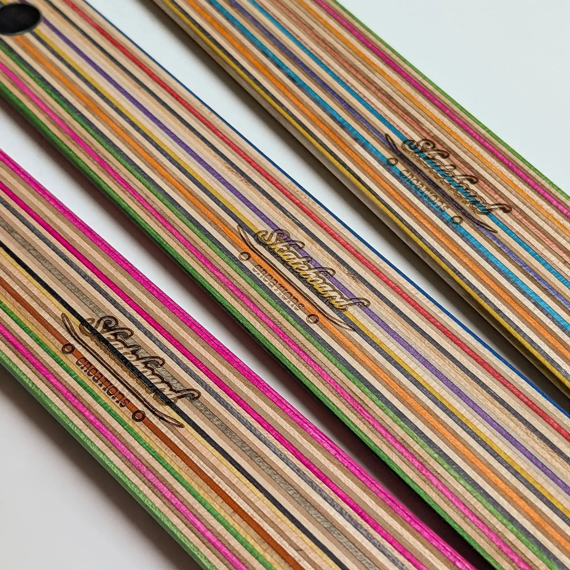 Limited Edition: Magnetische Holzleiste by skateboardcreations FLATE® Store
